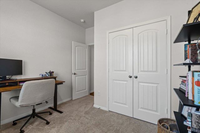 209 Connor LN, Georgetown, TX 78626