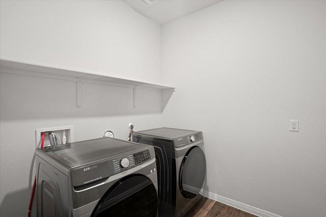 209 Connor LN, Georgetown, TX 78626