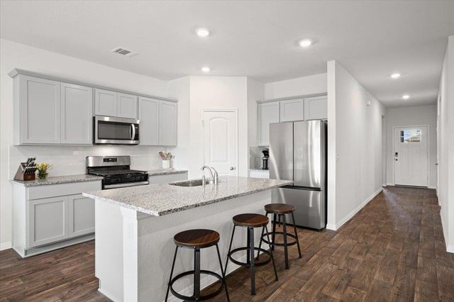 209 Connor LN, Georgetown, TX 78626