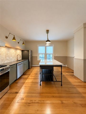 309 Main Street, East Greenwich, RI 02818