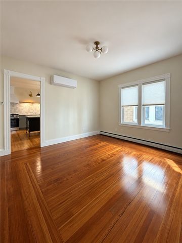 309 Main Street, East Greenwich, RI 02818