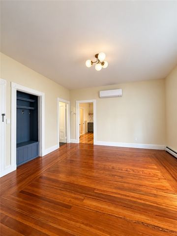 309 Main Street, East Greenwich, RI 02818