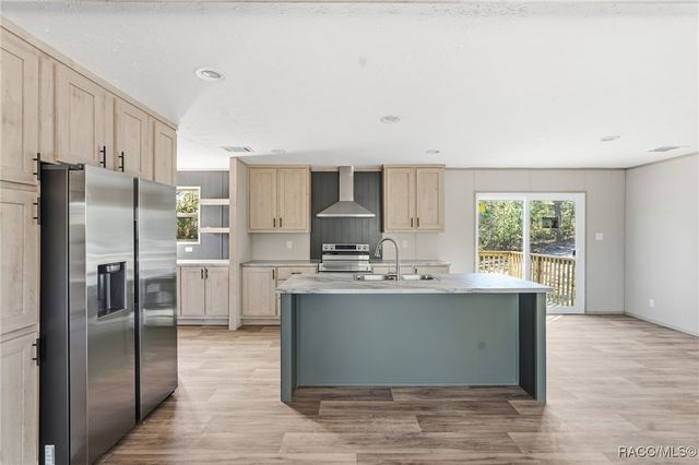 6653 N Zircon Point, Dunnellon, FL 34433