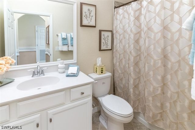 9596 Trevi CT 5446, Naples, FL 34113