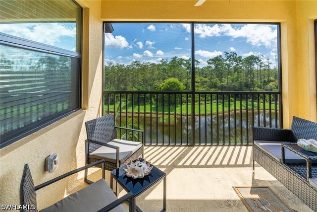9596 Trevi CT 5446, Naples, FL 34113