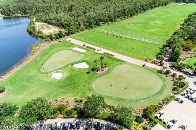 9596 Trevi CT 5446, Naples, FL 34113