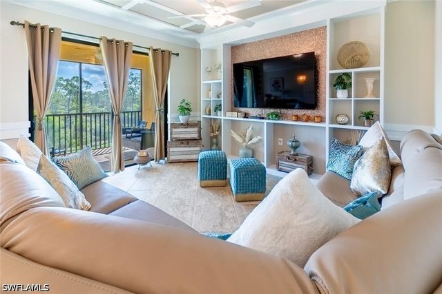 9596 Trevi CT 5446, Naples, FL 34113