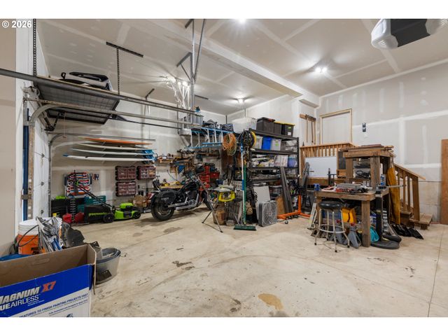 1527 N Louisiana Ave, Vernonia, OR 97064