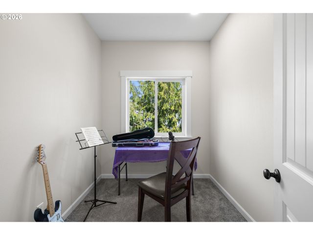 1527 N Louisiana Ave, Vernonia, OR 97064