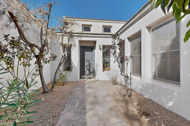 287 Bazan Loop NW, Corrales, NM 87048