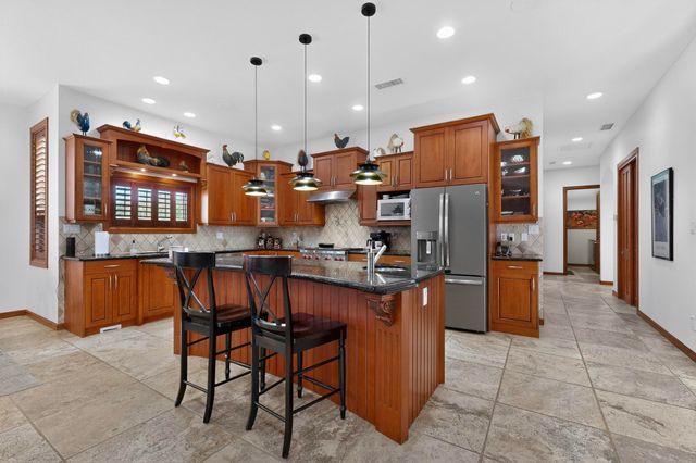 287 Bazan Loop NW, Corrales, NM 87048