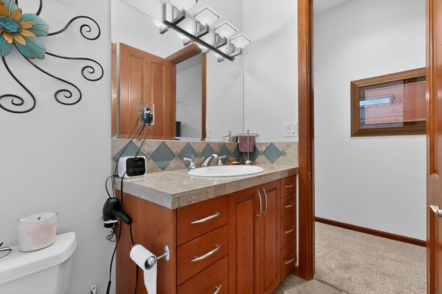 287 Bazan Loop NW, Corrales, NM 87048