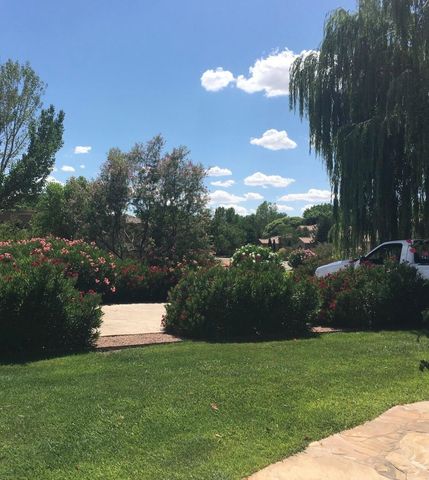 287 Bazan Loop NW, Corrales, NM 87048