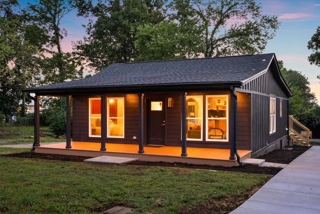 3036 Hillside Rd, Nashville, TN 37207