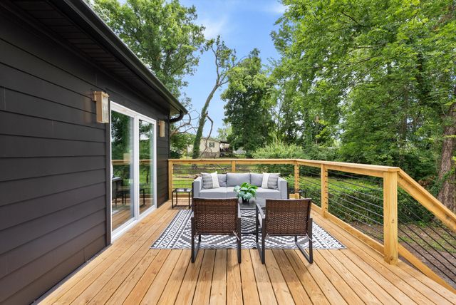 3036 Hillside Rd, Nashville, TN 37207
