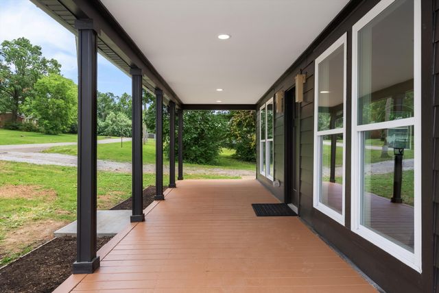 3036 Hillside Rd, Nashville, TN 37207