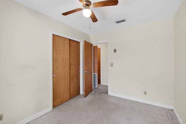 1421 14th Avenue N, Lake Worth Beach, FL 33460