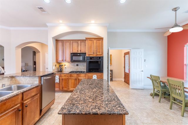 15234 Scenic Forest Drive, Conroe, TX 77384