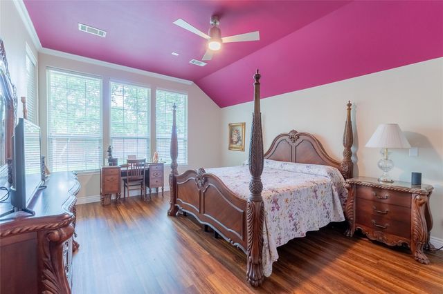 15234 Scenic Forest Drive, Conroe, TX 77384