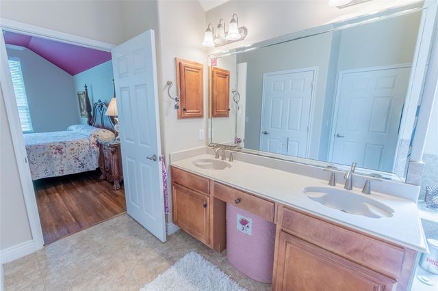 15234 Scenic Forest Drive, Conroe, TX 77384