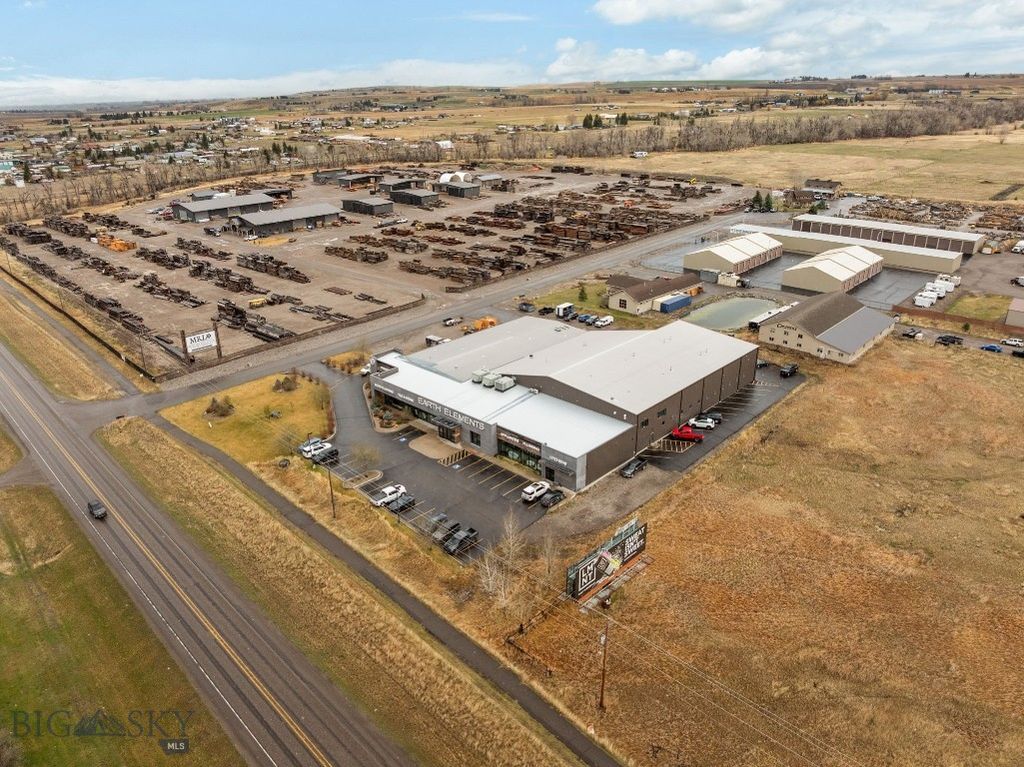 12 Penny Lane Lane, Gallatin Gateway, MT 59718 photo 3