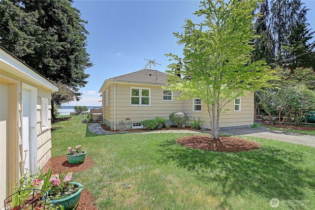 562 Moe Road, Camano Island, WA 98282
