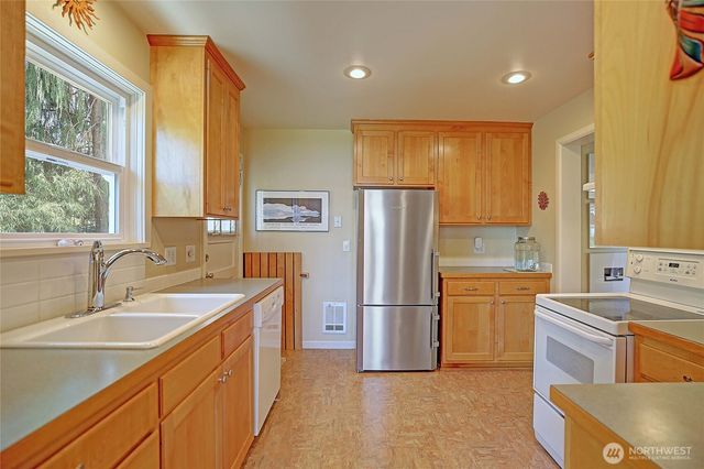 562 Moe Road, Camano Island, WA 98282