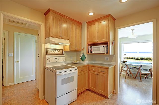 562 Moe Road, Camano Island, WA 98282