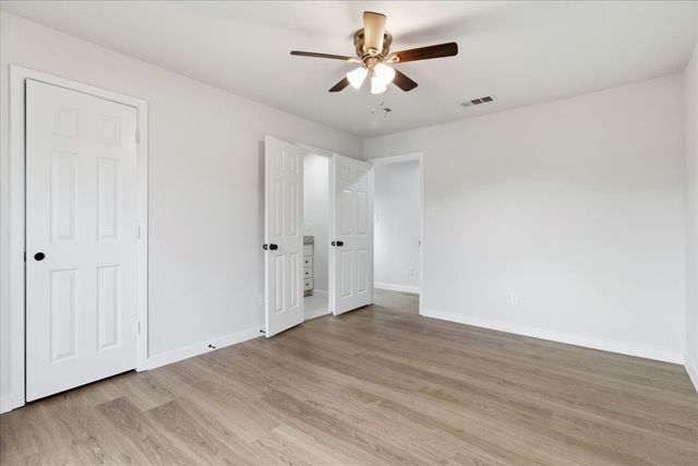 404 S Murray Street, Mckinney, TX 75069