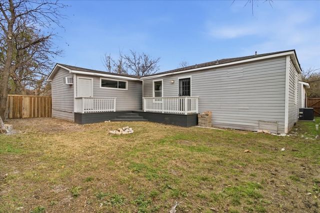 404 S Murray Street, Mckinney, TX 75069