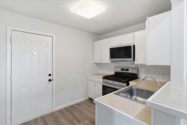 404 S Murray Street, Mckinney, TX 75069