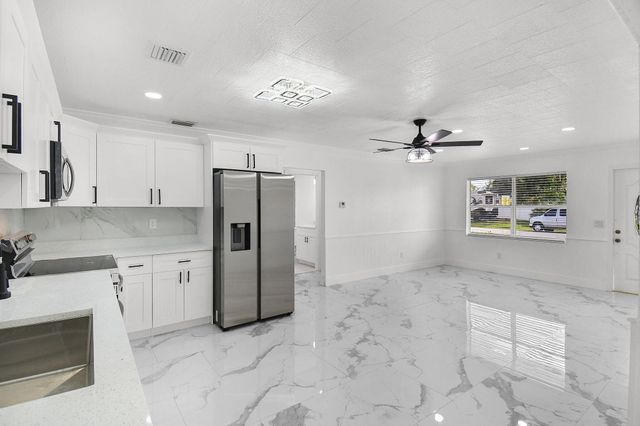 1853 SE Dranson Circle, Port St. Lucie, Port St Lucie, FL 34952