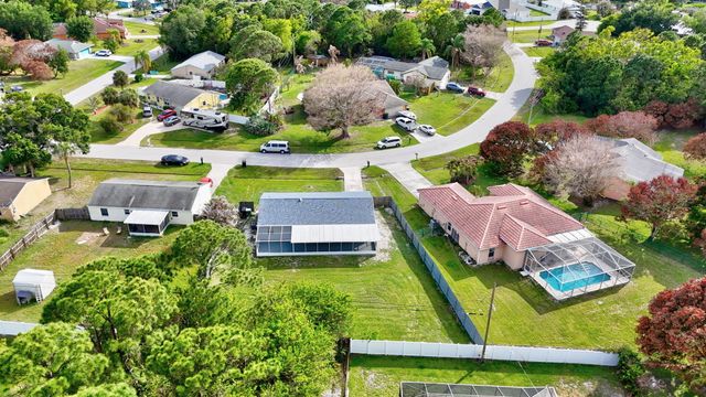 1853 SE Dranson Circle, Port St. Lucie, Port St Lucie, FL 34952