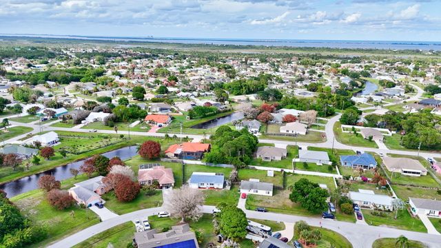 1853 SE Dranson Circle, Port St. Lucie, Port St Lucie, FL 34952