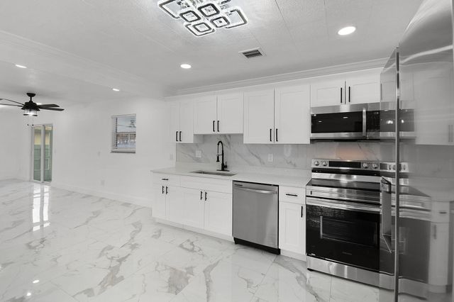 1853 SE Dranson Circle, Port St. Lucie, Port St Lucie, FL 34952