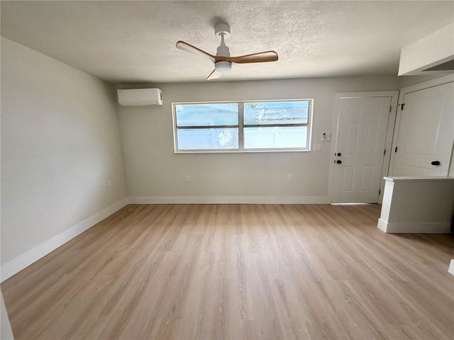 13388 1ST STREET E B, Madeira Beach, FL 33708