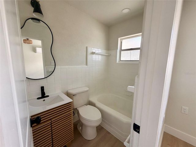 13388 1ST STREET E B, Madeira Beach, FL 33708