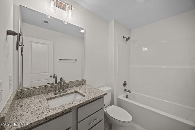 1904 Newbury Way A, Greenville, NC 27834