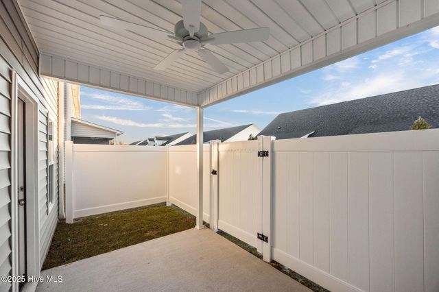 1904 Newbury Way A, Greenville, NC 27834