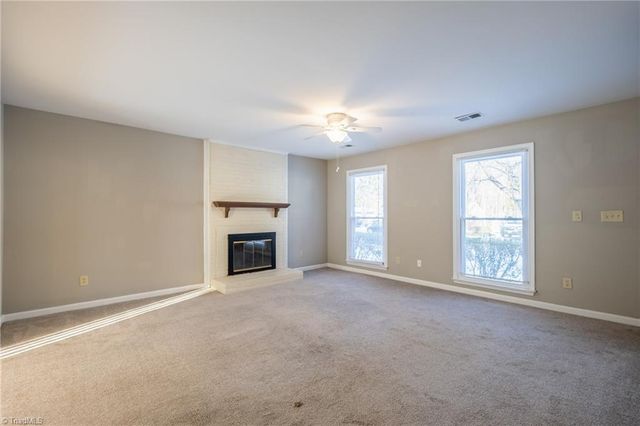 5305 North Oaks Drive, Greensboro, NC 27455