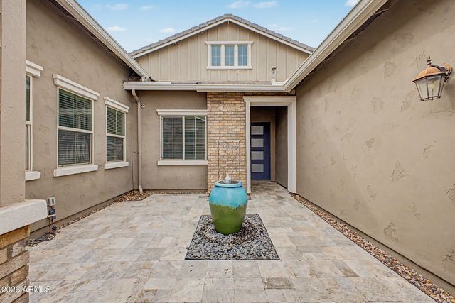 20226 E RAVEN Drive, Queen Creek, AZ 85142