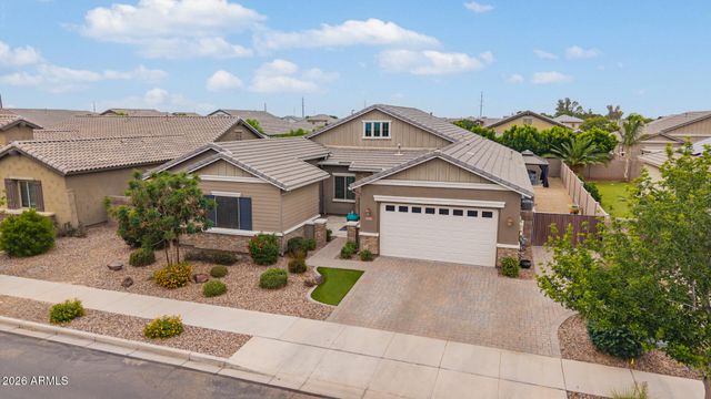 20226 E RAVEN Drive, Queen Creek, AZ 85142