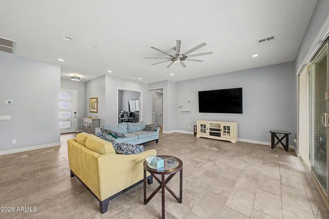 20226 E RAVEN Drive, Queen Creek, AZ 85142