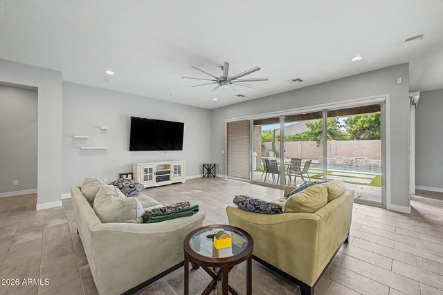 20226 E RAVEN Drive, Queen Creek, AZ 85142