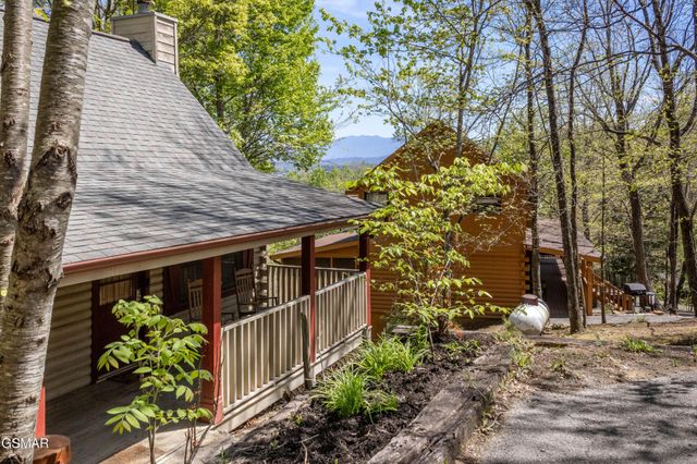 2322 Bonnie Lane, Sevierville, TN 37876
