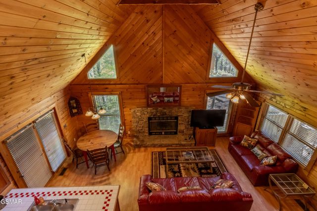 2322 Bonnie Lane, Sevierville, TN 37876