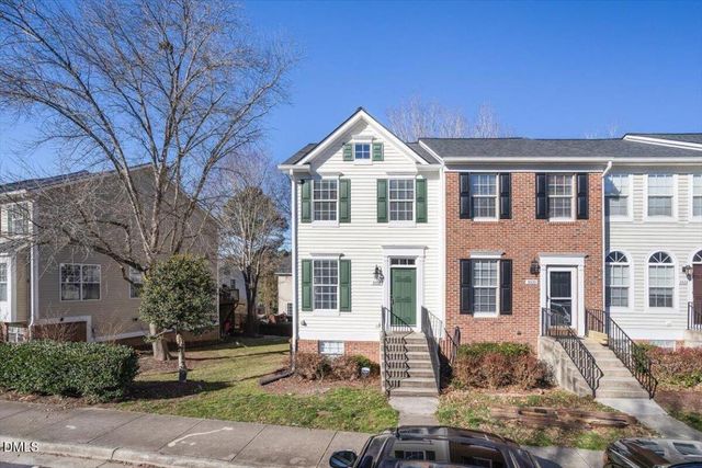 5531 Crabtree Park Court, Raleigh, NC 27612
