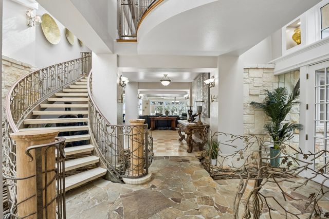8805 Royal Harbor Court, Fort Worth, TX 76179