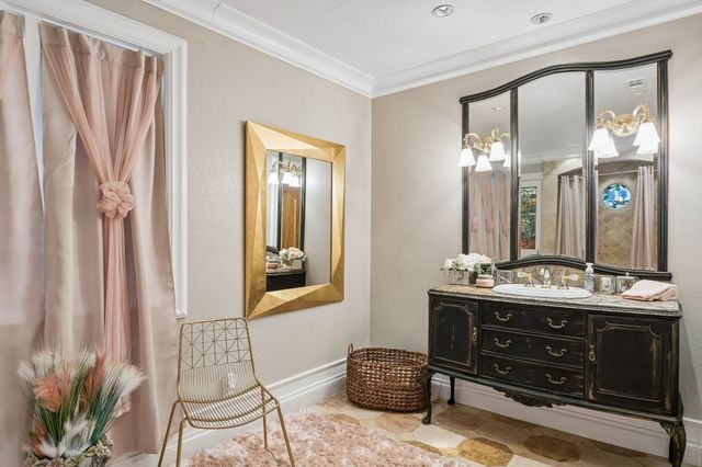 8805 Royal Harbor Court, Fort Worth, TX 76179