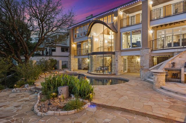 8805 Royal Harbor Court, Fort Worth, TX 76179